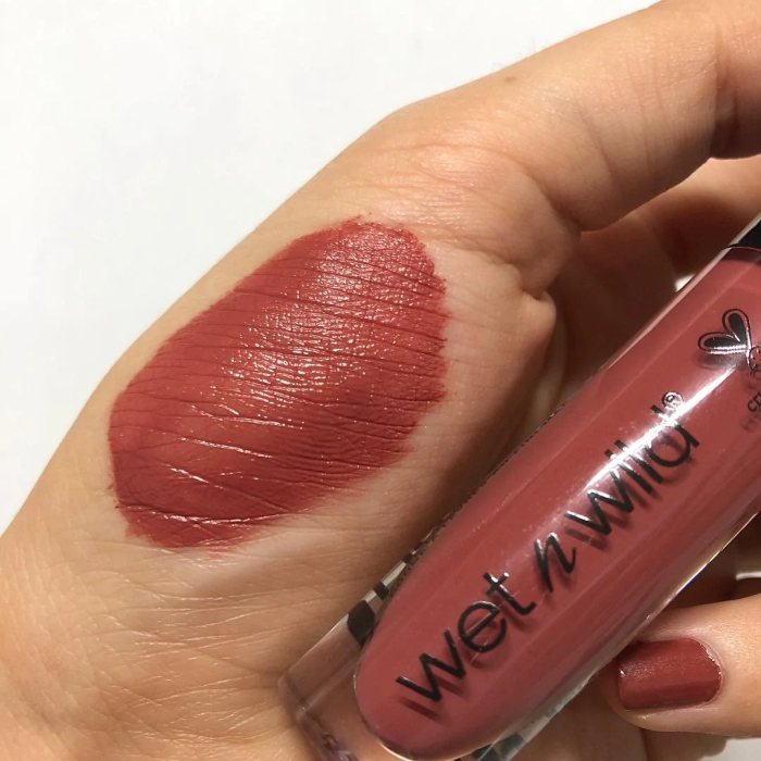 Wet n Wild, MegaLast Liquid Catsuit Matte Lipstick 6 g - Give Me Mocha
 ويت ان وايلد، احمر شفاه مطفي